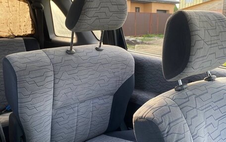 Toyota Ipsum II, 1997 год, 270 000 рублей, 8 фотография