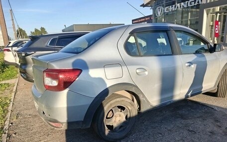 Renault Logan II, 2022 год, 1 099 000 рублей, 3 фотография