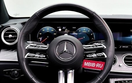 Mercedes-Benz E-Класс, 2023 год, 5 020 000 рублей, 12 фотография
