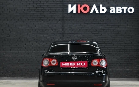 Volkswagen Jetta VI, 2009 год, 620 000 рублей, 5 фотография