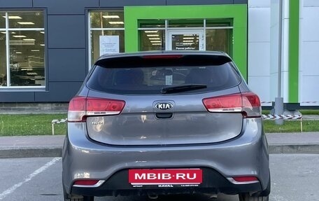 KIA Rio III рестайлинг, 2015 год, 990 000 рублей, 6 фотография