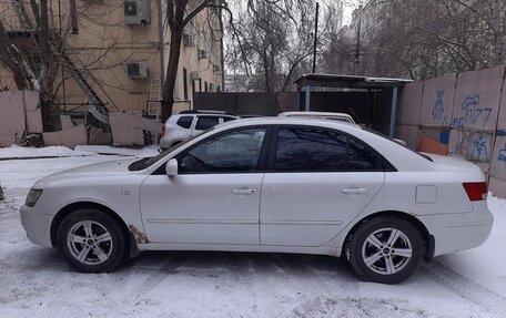 Hyundai Sonata VI, 2008 год, 425 000 рублей, 2 фотография