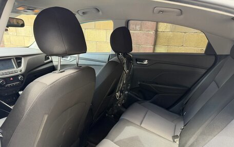 Hyundai Solaris II рестайлинг, 2017 год, 1 330 000 рублей, 6 фотография