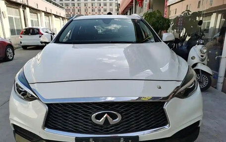 Infiniti QX30, 2017 год, 1 233 000 рублей, 2 фотография