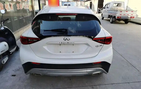Infiniti QX30, 2017 год, 1 233 000 рублей, 6 фотография