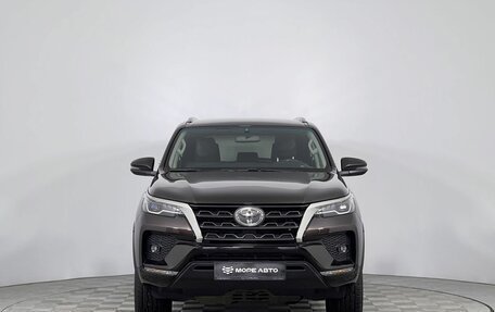 Toyota Fortuner II, 2020 год, 3 790 000 рублей, 2 фотография