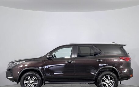 Toyota Fortuner II, 2020 год, 3 790 000 рублей, 8 фотография