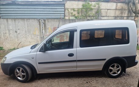 Opel Combo C, 2004 год, 300 000 рублей, 5 фотография