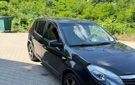 Renault Sandero I, 2011 год, 450 000 рублей, 2 фотография
