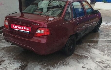 Daewoo Nexia I рестайлинг, 2009 год, 98 000 рублей, 4 фотография
