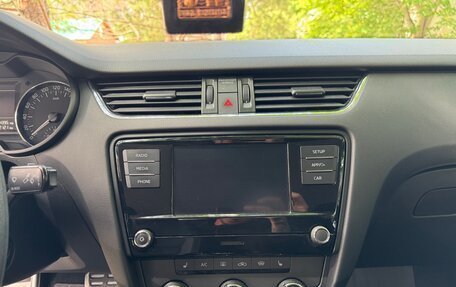 Skoda Octavia, 2017 год, 1 650 000 рублей, 7 фотография