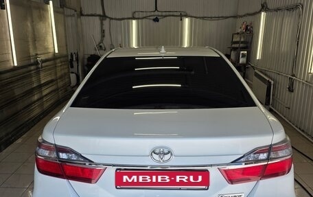 Toyota Camry, 2017 год, 2 550 000 рублей, 7 фотография