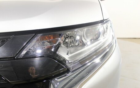 Mitsubishi Outlander III рестайлинг 3, 2021 год, 3 100 000 рублей, 9 фотография