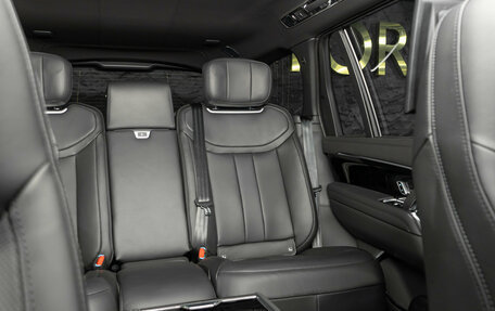 Land Rover Range Rover IV рестайлинг, 2026 год, 27 890 000 рублей, 21 фотография