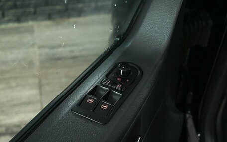 Volkswagen Multivan T5, 2011 год, 2 200 000 рублей, 10 фотография