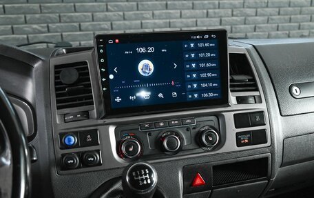 Volkswagen Multivan T5, 2011 год, 2 200 000 рублей, 12 фотография