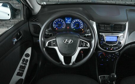 Hyundai Solaris II рестайлинг, 2013 год, 790 000 рублей, 11 фотография