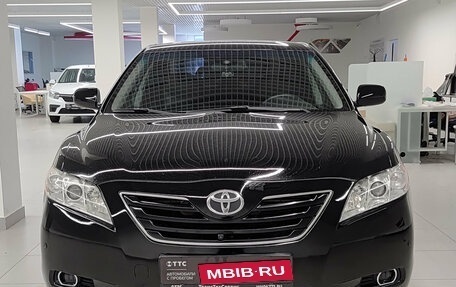 Toyota Camry, 2008 год, 960 000 рублей, 2 фотография