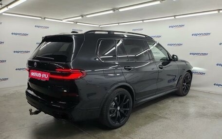 BMW X7, 2023 год, 13 300 000 рублей, 3 фотография