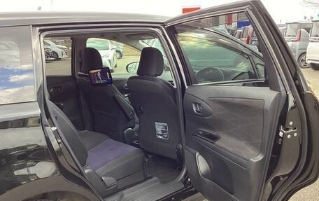 Toyota Wish II, 2017 год, 1 178 000 рублей, 14 фотография