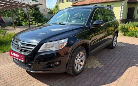 Volkswagen Tiguan I, 2010 год, 999 999 рублей, 1 фотография