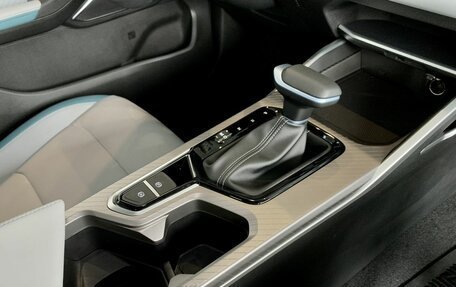 Geely Emgrand, 2023 год, 19 фотография