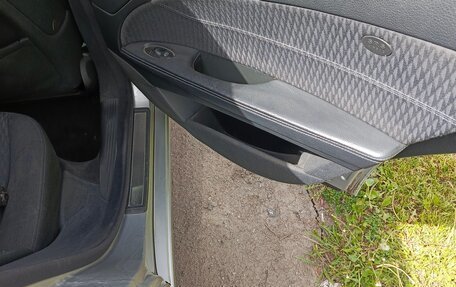 Mercedes-Benz E-Класс, 2002 год, 870 000 рублей, 5 фотография