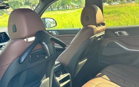 BMW X5, 2020 год, 6 050 000 рублей, 2 фотография
