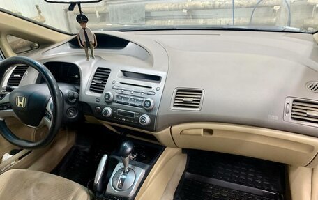 Honda Civic VIII, 2007 год, 400 000 рублей, 3 фотография