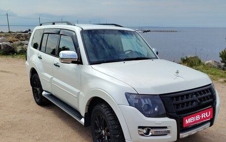 Mitsubishi Pajero IV, 2019 год, 3 750 000 рублей, 2 фотография