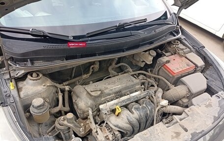 Hyundai Solaris II рестайлинг, 2012 год, 700 000 рублей, 18 фотография