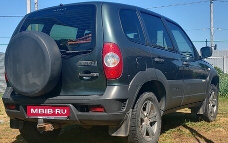 Chevrolet Niva I рестайлинг, 2017 год, 720 000 рублей, 3 фотография