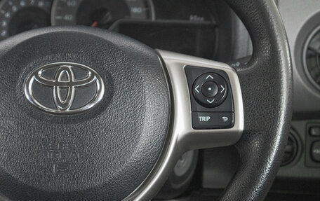 Toyota Vitz, 2016 год, 869 000 рублей, 17 фотография