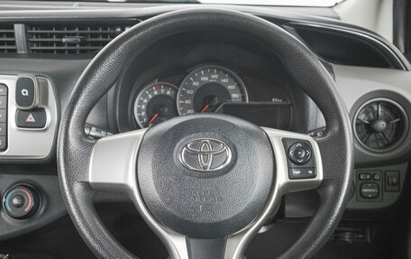 Toyota Vitz, 2016 год, 869 000 рублей, 16 фотография