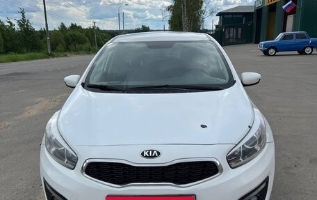 KIA cee'd III, 2016 год, 1 070 000 рублей, 2 фотография