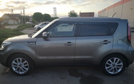 KIA Soul II рестайлинг, 2017 год, 1 650 000 рублей, 3 фотография