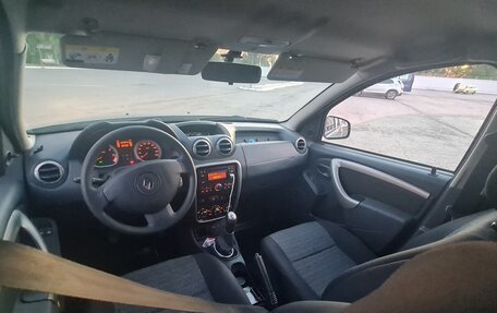 Renault Duster I рестайлинг, 2014 год, 950 000 рублей, 2 фотография