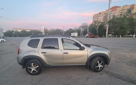Renault Duster I рестайлинг, 2014 год, 950 000 рублей, 8 фотография