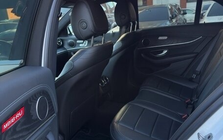 Mercedes-Benz E-Класс, 2021 год, 4 485 000 рублей, 11 фотография