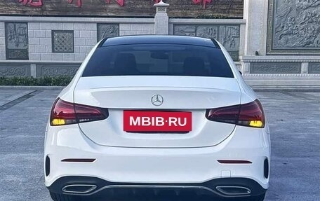 Mercedes-Benz A-Класс, 2022 год, 1 599 000 рублей, 5 фотография