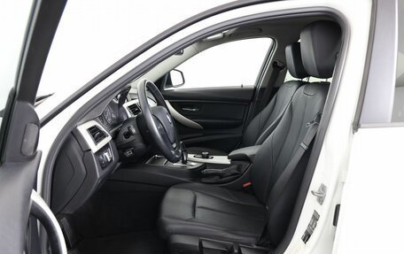 BMW 3 серия, 2016 год, 1 750 000 рублей, 11 фотография