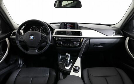 BMW 3 серия, 2016 год, 1 750 000 рублей, 15 фотография