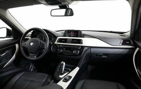 BMW 3 серия, 2016 год, 1 750 000 рублей, 14 фотография