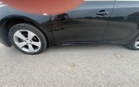 Chevrolet Cruze II, 2009 год, 550 000 рублей, 3 фотография
