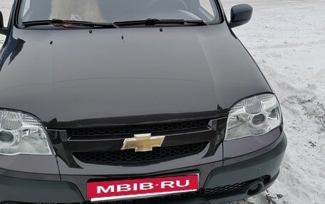 Chevrolet Niva I рестайлинг, 2014 год, 700 000 рублей, 3 фотография