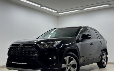 Toyota RAV4, 2020 год, 3 768 000 рублей, 7 фотография