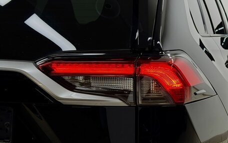 Toyota RAV4, 2020 год, 3 768 000 рублей, 10 фотография