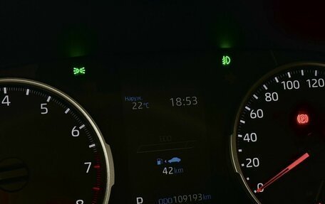 Toyota RAV4, 2020 год, 3 768 000 рублей, 21 фотография