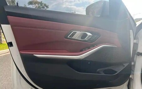 BMW 3 серия, 2023 год, 2 506 000 рублей, 8 фотография