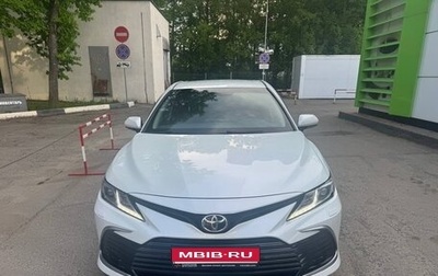 Toyota Camry, 2022 год, 3 200 000 рублей, 1 фотография